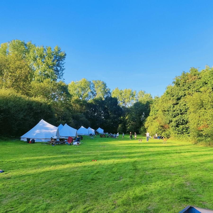 Hotel Battle Pods And Bells Glamping Extérieur photo