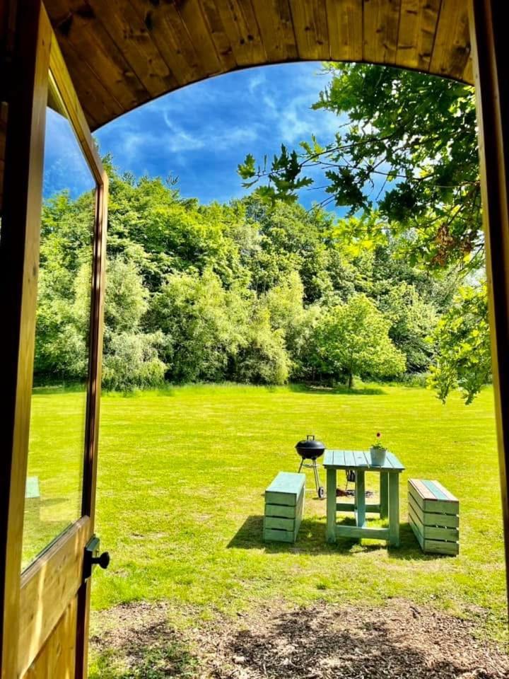 Hotel Battle Pods And Bells Glamping Extérieur photo